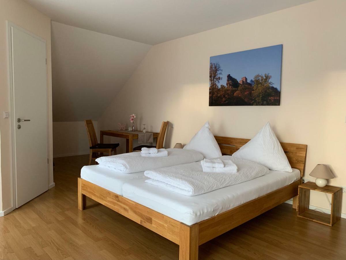 Villa Mandelblüte Gleiszellen-Gleishorbach Dış mekan fotoğraf